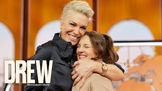 Hannah Waddingham Brought a Cardboard Bag Made by Her Daughter to SAG Awards | Drew Barrymore Show Content