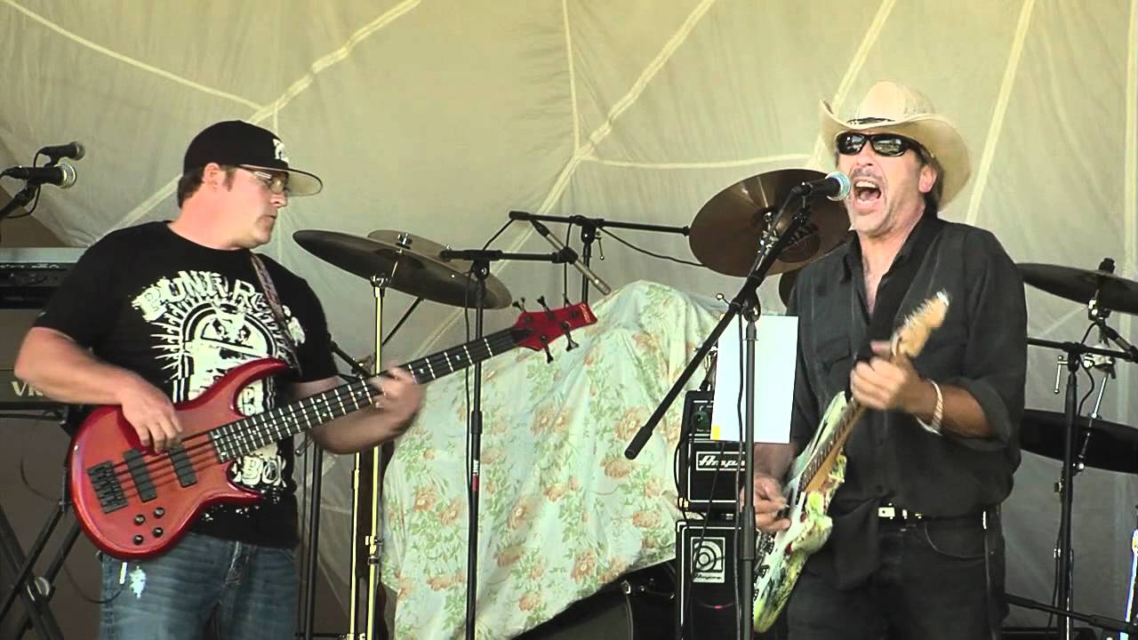 Cobbstock 2011:  Rukkus performs "Whenever Kindness Fails"
