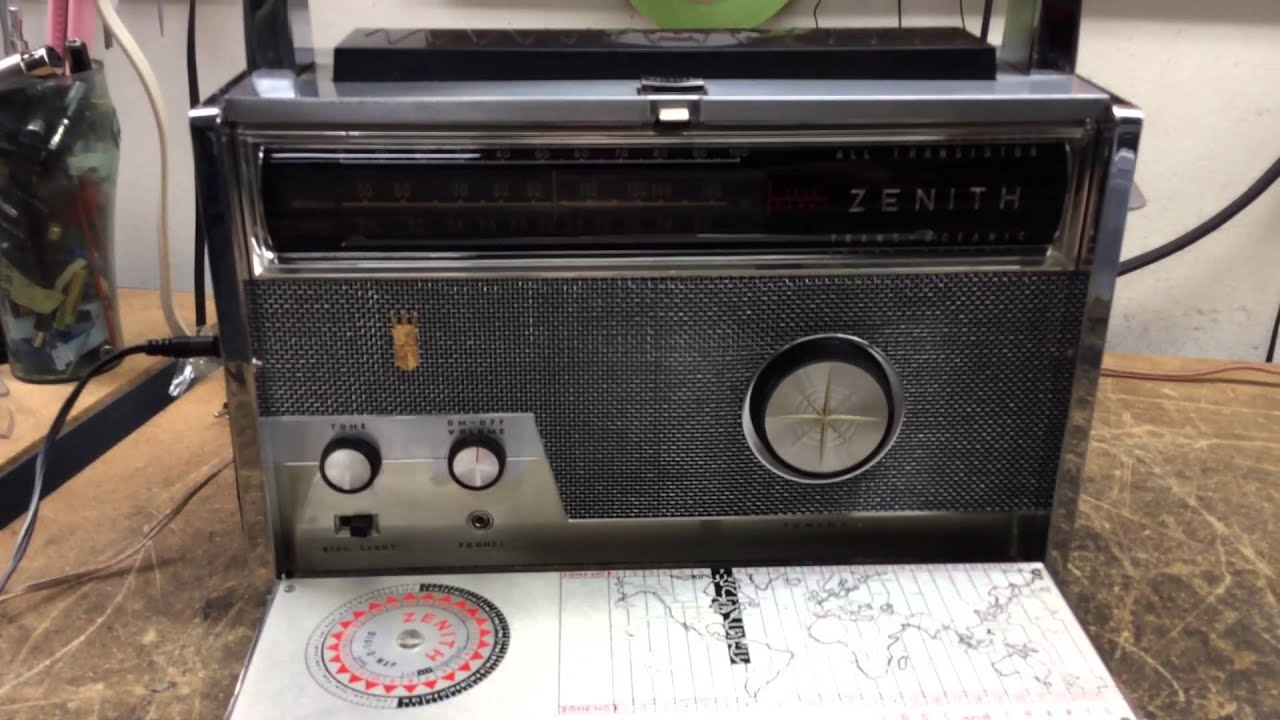 Zenith TransOceanic Royal 10001 Radio YouTube