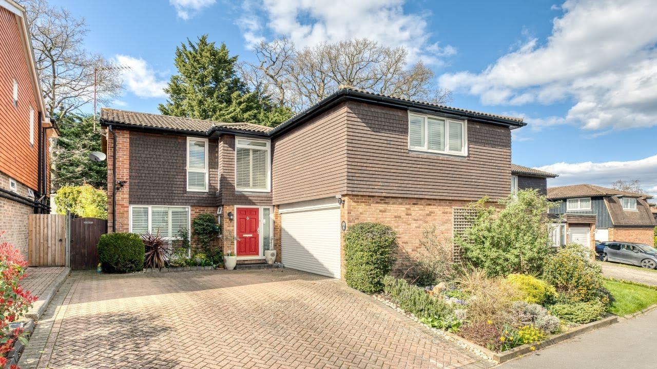 Cavendish Meads, Ascot Property Tour YouTube