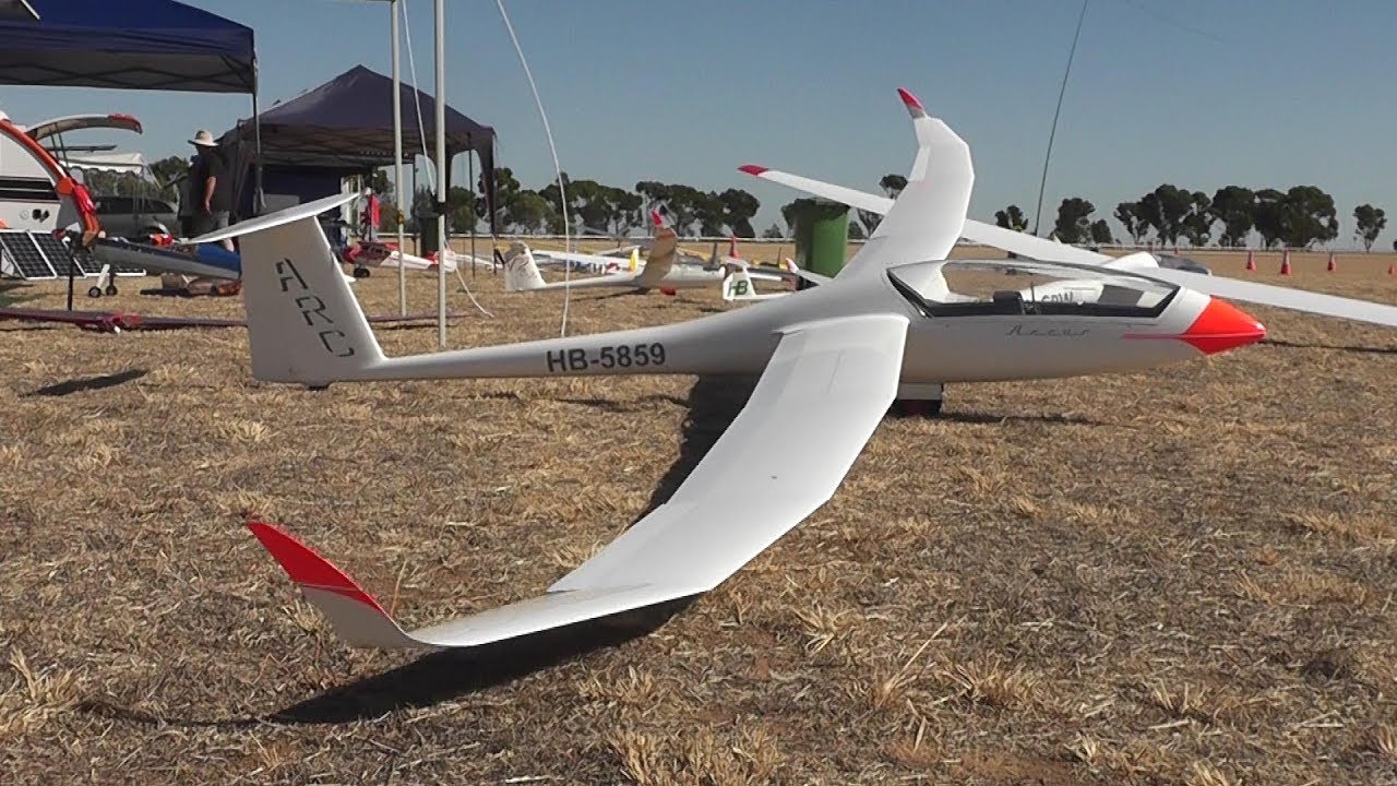 Day 1 at Jerilderie Aerotow 2018