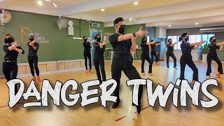 【Line Dance】Danger Twins Resimi