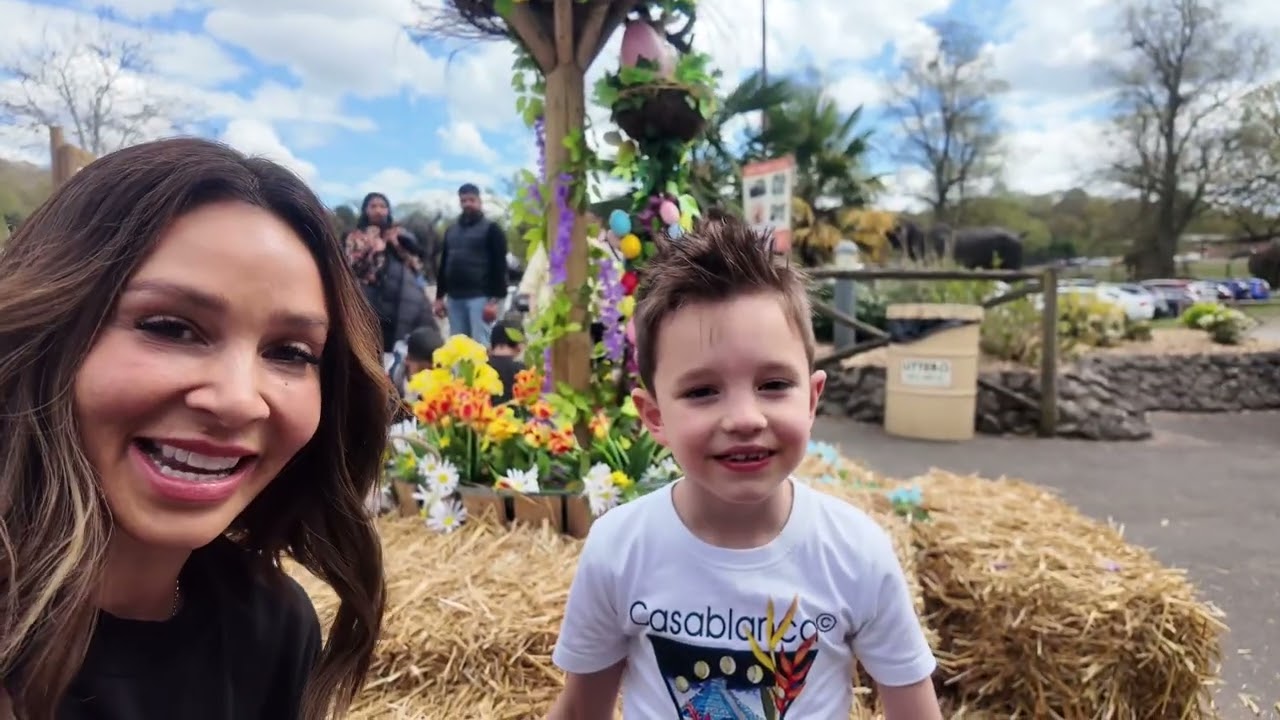Vlog| Easter trip to West Midlands safari park & rides 🦁with my nephew | Safiyya vorajee