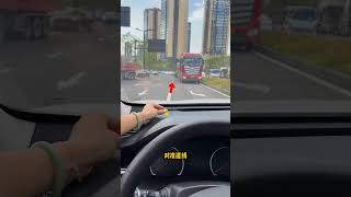 Tips For Novice Drivers To Judge The Distance Between The Left And Right Sides Of The Car,