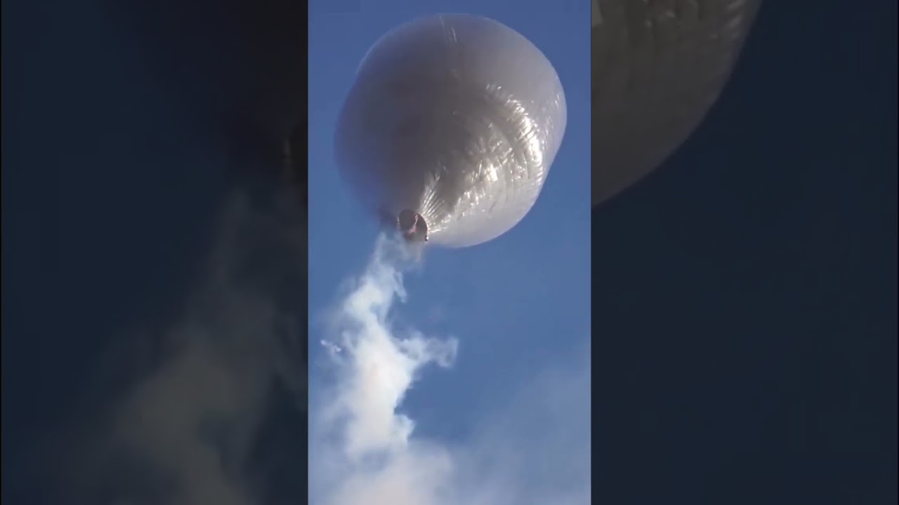 PENERBANGAN BALON UDARA PONOROGO BOLLO #balonudarawonosobo #balonlebaran #balloon 