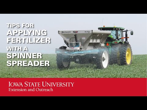 Tips for Applying Fertilizer with a Spinner Spreader