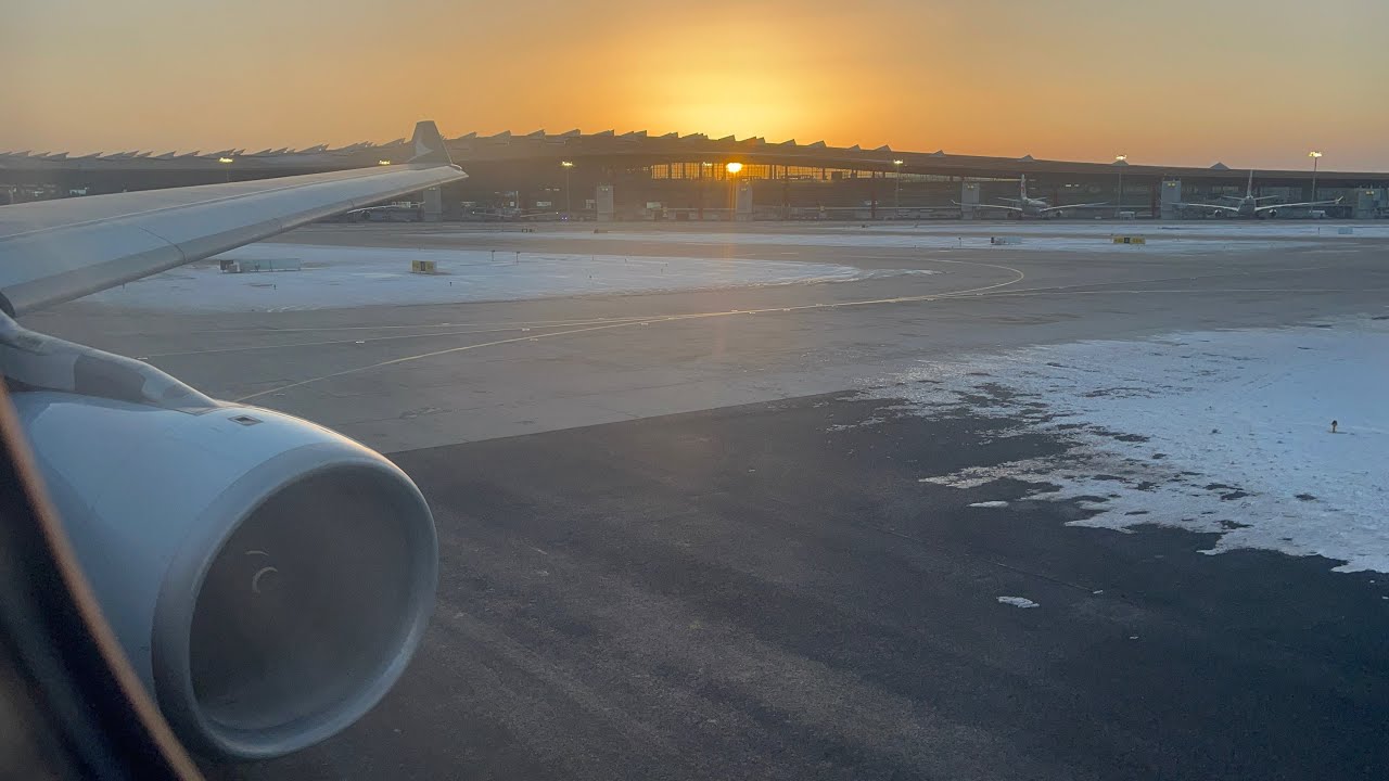 A330 ROAR | Cathay Pacific A330-300 Takeoff from Beijing Capital International Airport