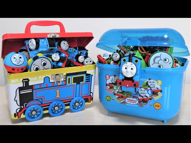 Thomas & Friends toys come out of the blue box RiChannel class=