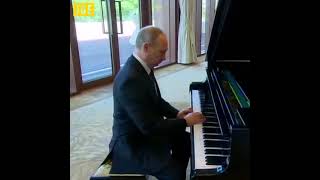 Putin playing still dre and vibing with trump meme Wealth