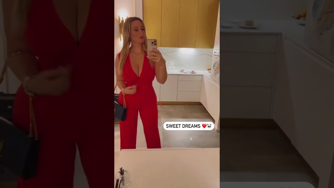 Anna Marisax Beautiful Red Style