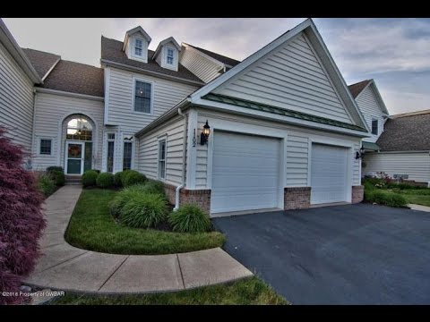 1102 Tennyson Close, Moosic, PA home video tour