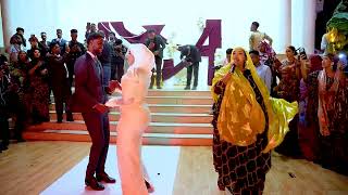 Ayaan Wadani Arooskii Malabo Iyo Abdi Hajji Gedo