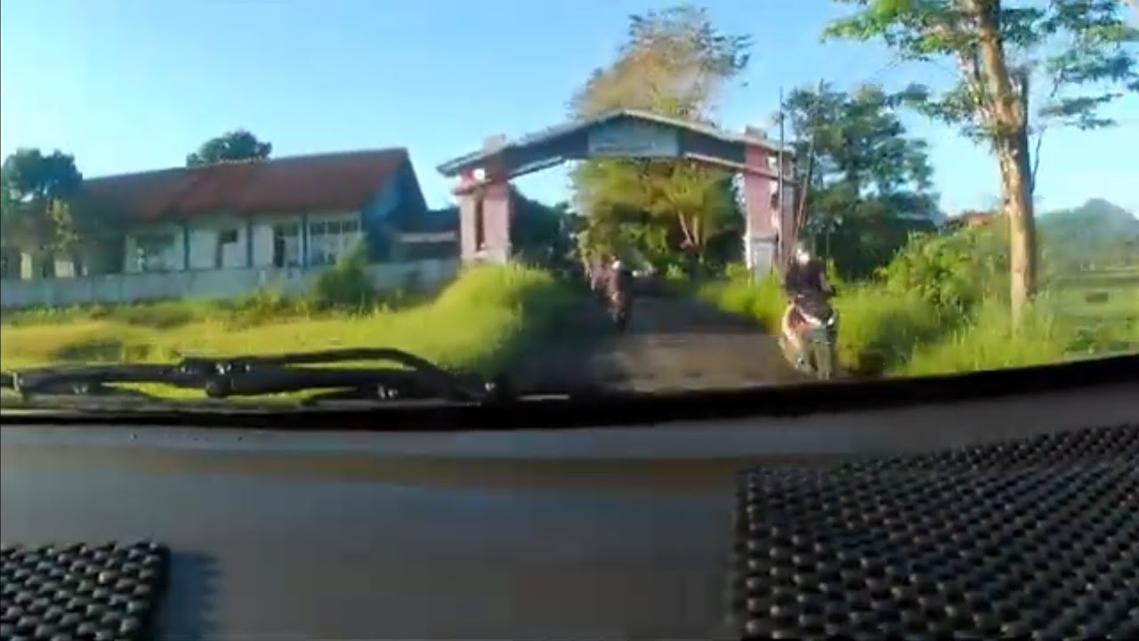 Menyusuri jalan raya luragung Ciwaru kuningan