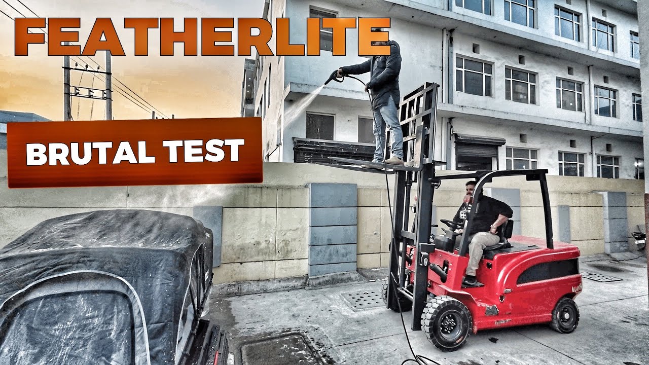 Hilux LoneWolf's New Rooftop Tent is Crazy | AdventureX4x4 FeatherLite