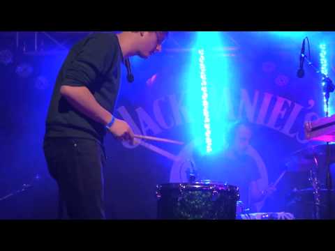 Banjo Or Freakout - From Everyone Above (live @ MiAmi2011)