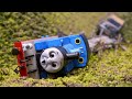 Thomas crashes down the bank  the great discovery hooo remake