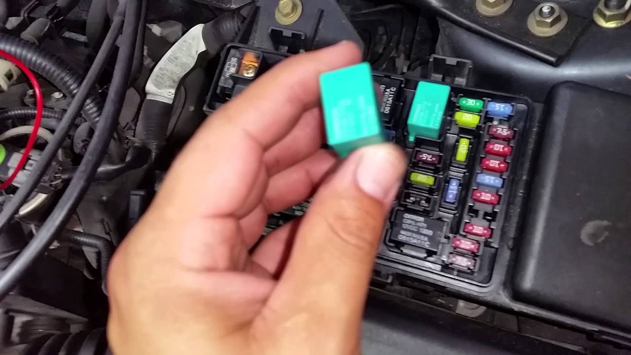 03-07 Honda Accord cooling fan not working.. - YouTube 2011 ford f550 fuse box location 