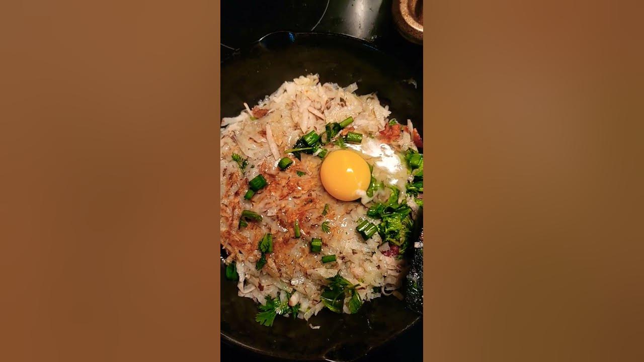 scattered-hashbrowns-w-garden-veggies-egg-tennesseefarm-shorts