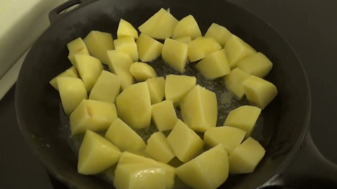 MongoTV_16973 - Mongo Madskole - Råstegte KARTOFLER i SMØR Med KETCHUP og SØD SENNEP