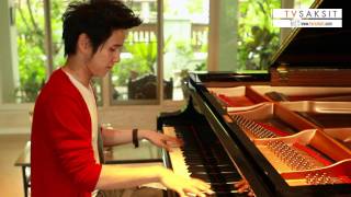 Hark! the Herald Angels Sing (Instrumental) - ToR+ Saksit's Piano Improvisation [HD]