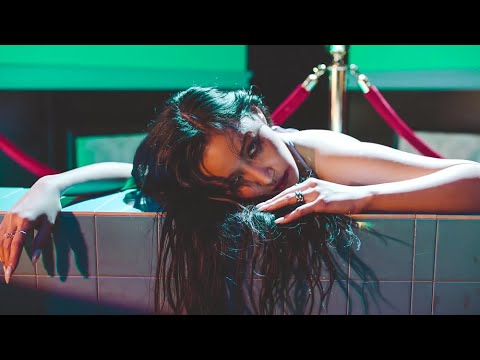 [Unofficial MV] 환불원정대 - DON'T TOUCH ME (Refund Sisters DON'T TOUCH ME) M/Vㅣfan made