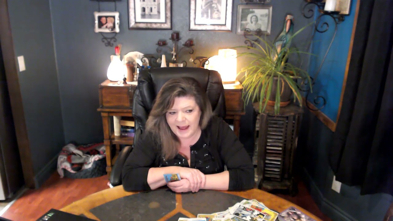 THEY DIDN'T SEE THIS COMING!  ASSULT ON THIS PERSON, GANG ATTACKED! ARRESTED AND GOING TO JAIL.