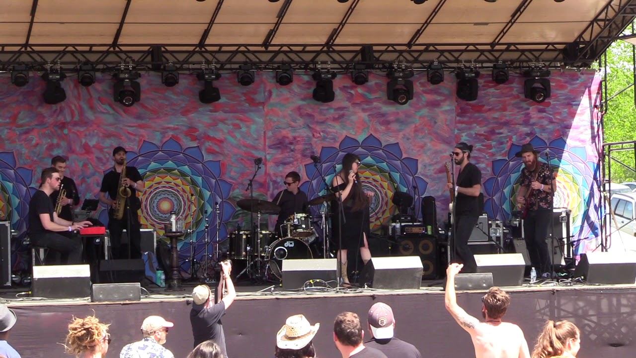 Kat Wright at StrangeCreek Campout 2019~05~25