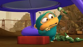 Roach Alien Monkeys Wow Club