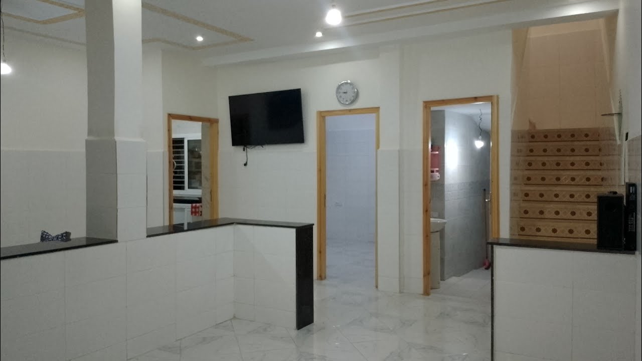 دبلكس بموقع راقي للبيع  قرب مرجان واد فاس همزة لاتعوض والجودة والاتقان رائعين مساحة 125م 0693034847