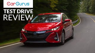 2020 Toyota Prius Prime - A fuel-sipping supercar