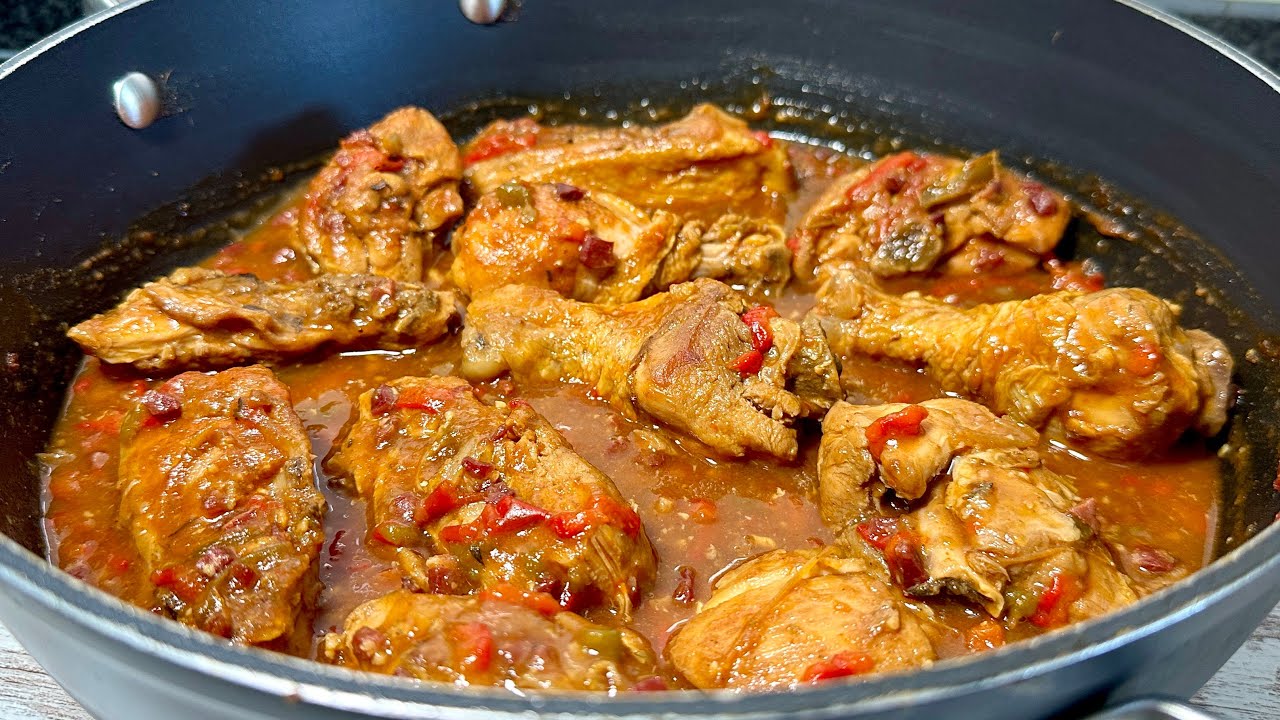 Pollo al chilindrón: receta tradicional, fácil y muy jugosa 🍗