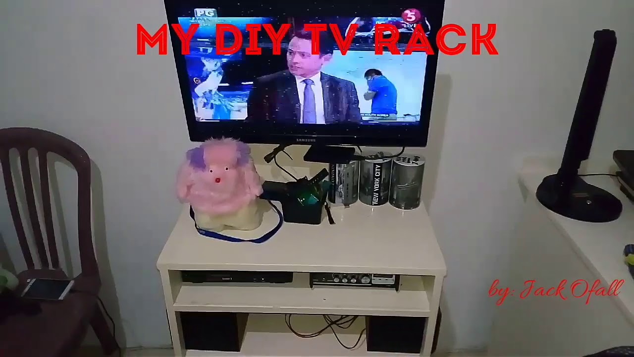 MY DIY TV RACK - YouTube