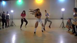 Shaku whine Demarko