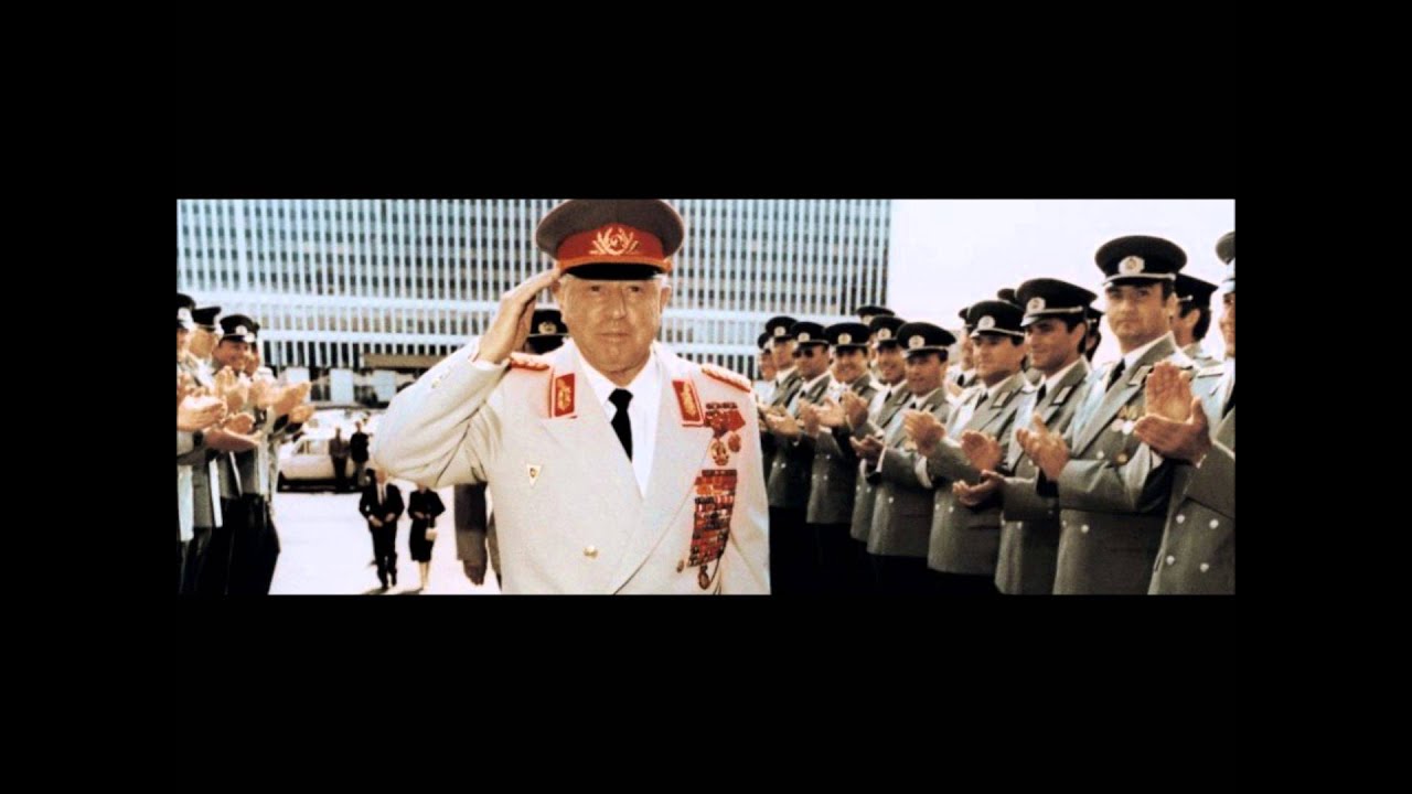 Erich Mielke - Bester Sprachfehler - Punks, Skinheads, Heavy Metals & Grufties