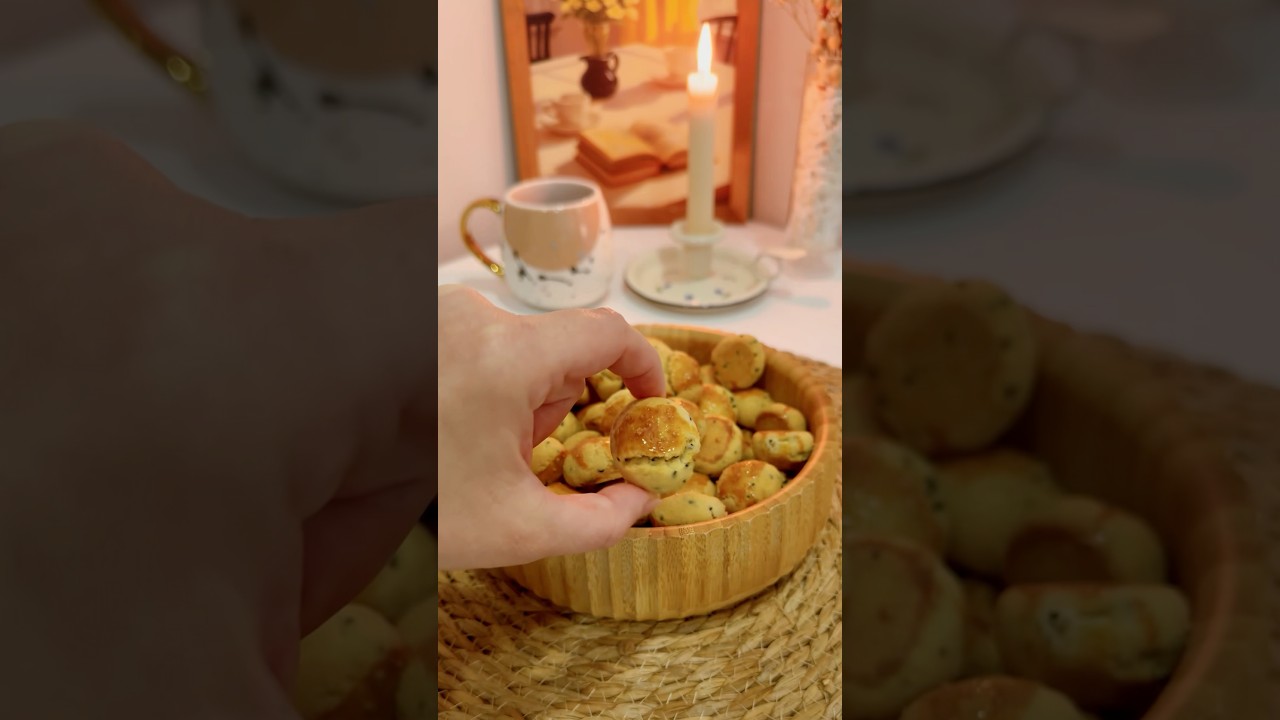Pastane Usulü Ağızda Dağılan Kıyır Kıyır Kurabiye Tarifi 👌 Pastane Usulü Ağızda Dağılan Kıyır Kıyır Kurabiye Tarifi 👌