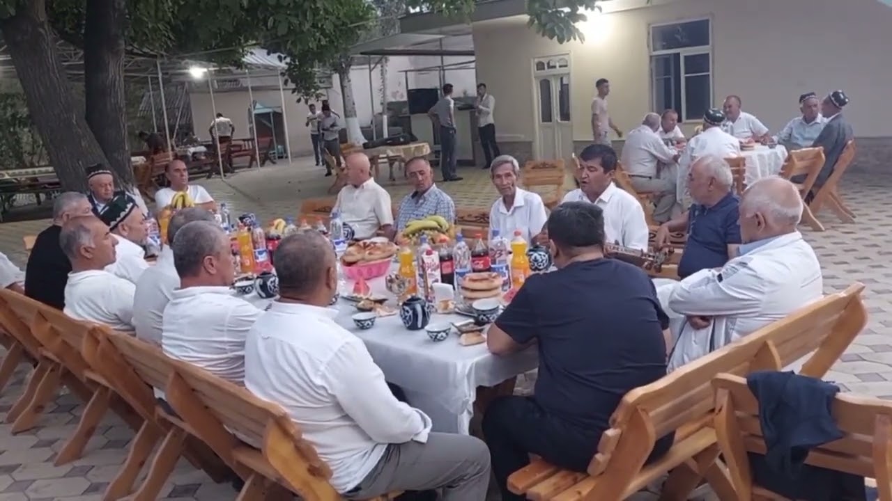 Устоз Камолиддин Рахимов у́ґли Хусанбой