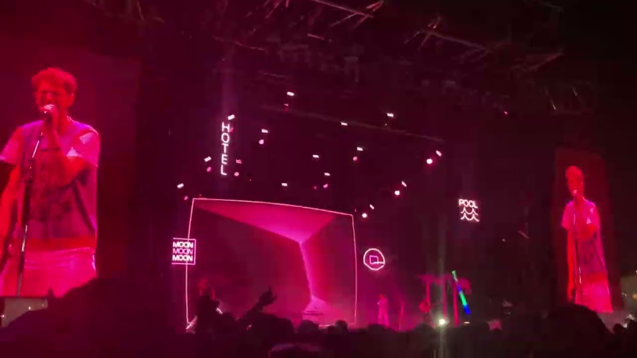 Glass Animals – “The Other Side of Paradise” Live at BUKU New Orleans 