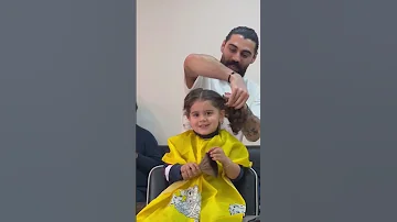 بنت تحولت إلى ولد فى ثانيهA Girl Turned Into A Boy In A Second 