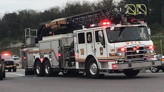 Western Berks Fire Department Ladder 18 Responding Peaking Q & Blasting Air Horn 10/14/18