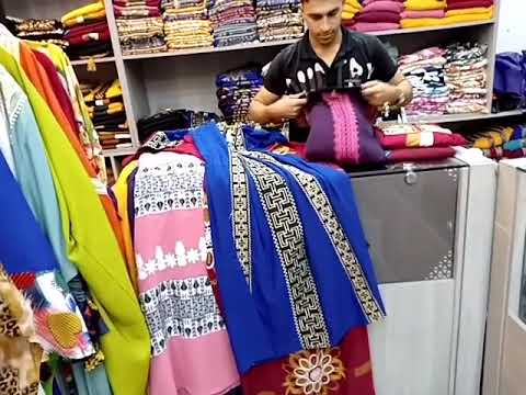 محل خالوفي المول الصيدناوي عبايات ب 200 جنيه عبايات وشحن للجميع المحافظات الرقم 01080532137