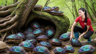 Harvesting 1000kg of Mutant Black Mussels in the Forest - Bringing Them to Market - Wild Mussels