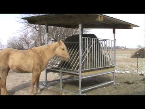Klene Pipe Structures Hay Saver Feeder For Horses Youtube