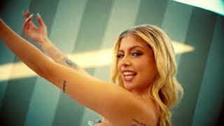 XIMENA NAZOR - KISS CLICK VIDEO OFICIAL - YouTube