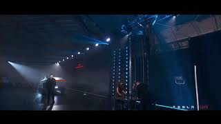 Elon Musk Reacts To Tesla Cybertruck Armor Gl Breaking