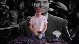 DIMMI - old school House Music vibe (DJ Set / End of Lockdown)
Hi! This is a live I did a few days ago on my Facebook Page. Its only old school House Music vibe. I hope you will like it ;)
#stayhome #withme DIMMI - old school House Music vibe (DJ Set / End of Lockdown)