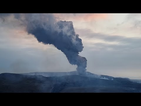 Massive Smokes Rising from Volcano ?