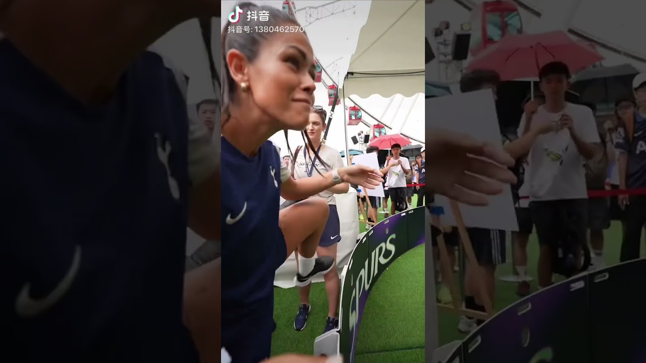 3 on 3 against Ledley King!!