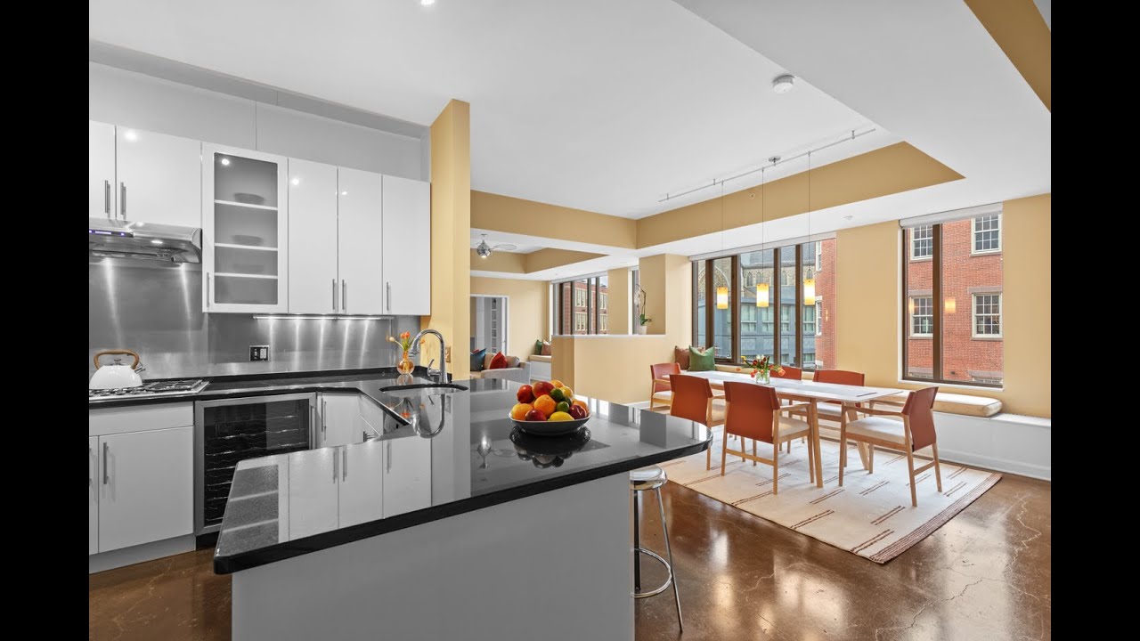 RARE OFFERING OF A CONDOMINIUM 1313 Washington Street Unit