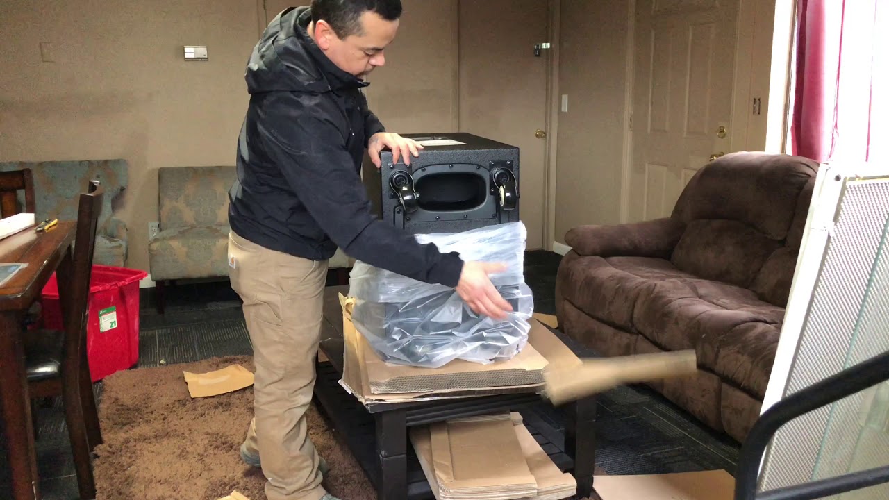 QSC ks212c - YouTube