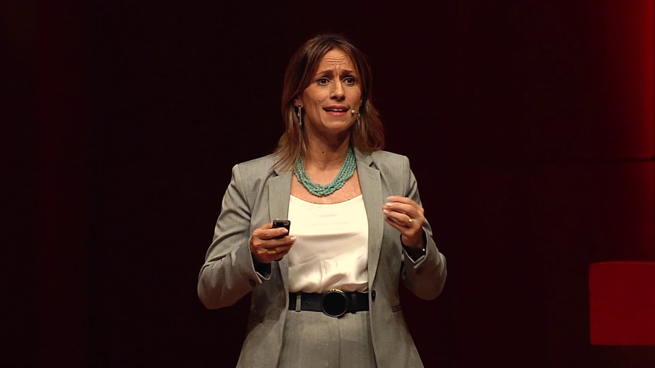 Solo la libertà d'educazione genera l'Inedito | Maria Chiara Iannarelli | TEDxBologna